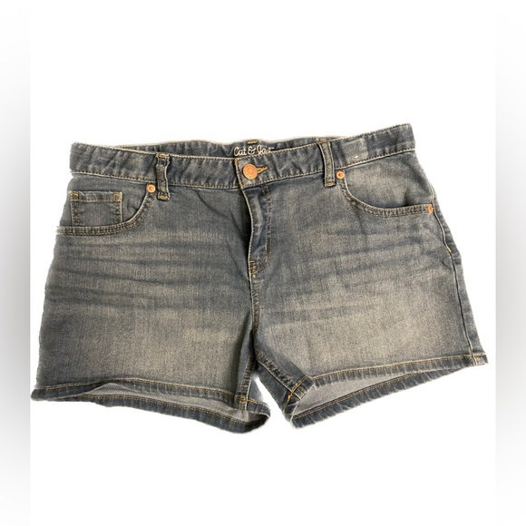 Cat & Jack Other - Cat & Jack Blue Jean shorts Size XXL(18) Big Girls